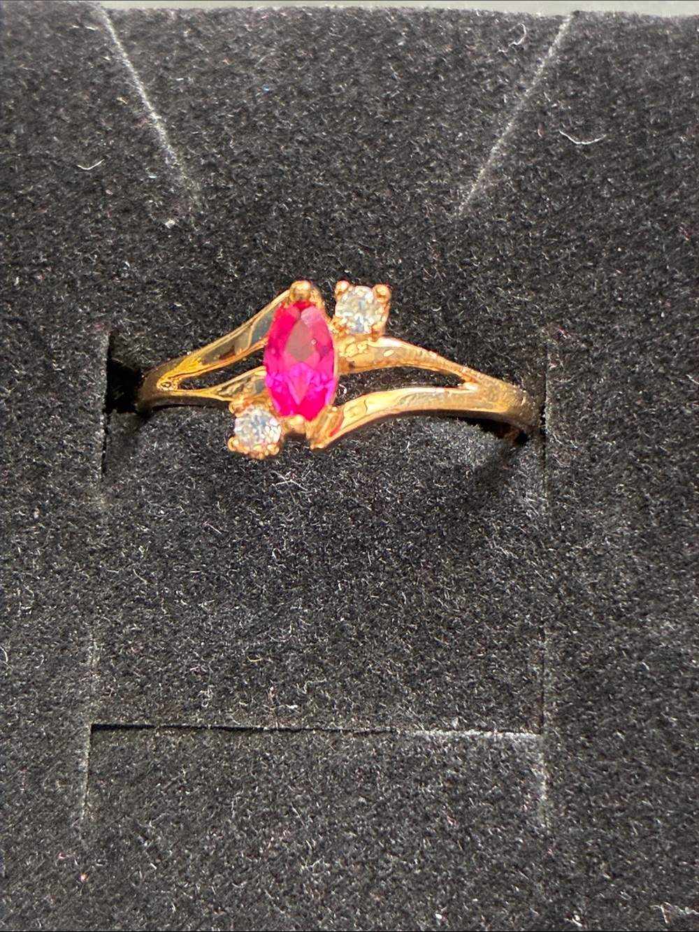 10K Ruby and Diamond Ring Size 6.5.           1.16 Grams